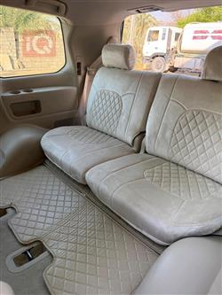 تۆیۆتا لاند کروزەر